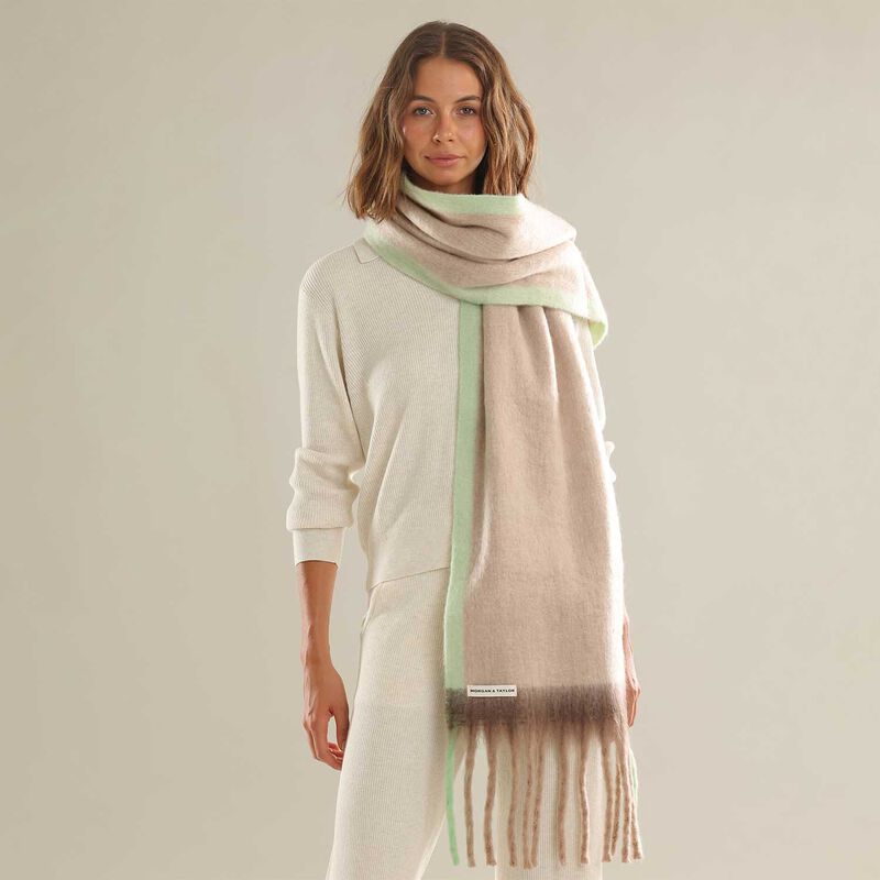 Morgan & Taylor Mya Chunky Scarf image number 2