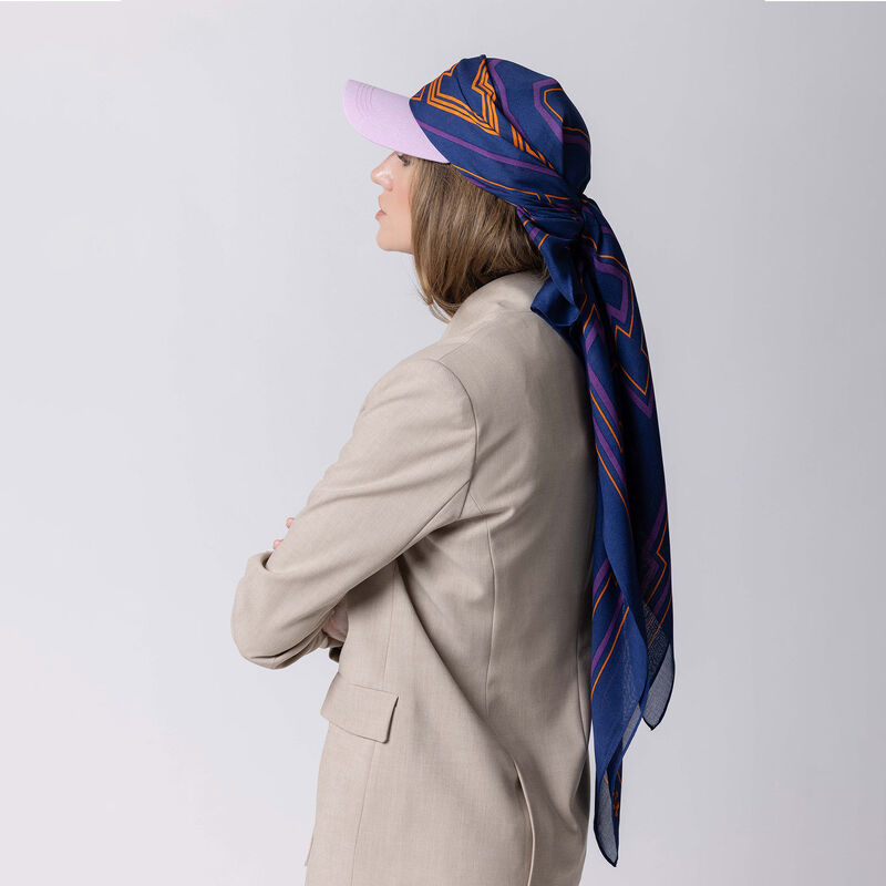 Dark Hampton The Glover - Cashmere Modal Scarf image number 1