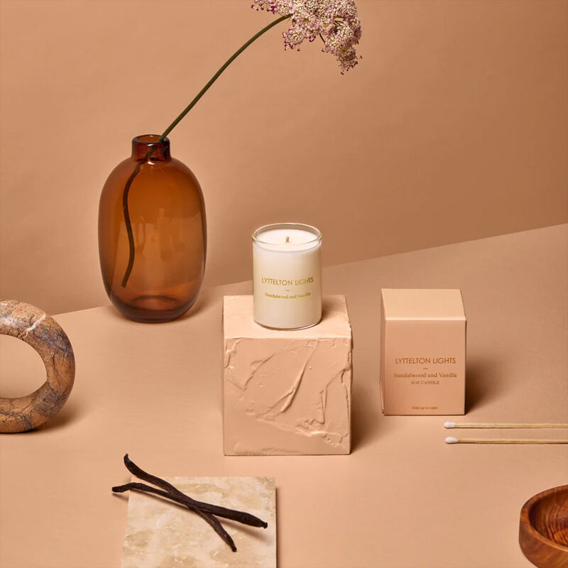 Lyttelton Lights Sandalwood & Vanilla Candle image number 1