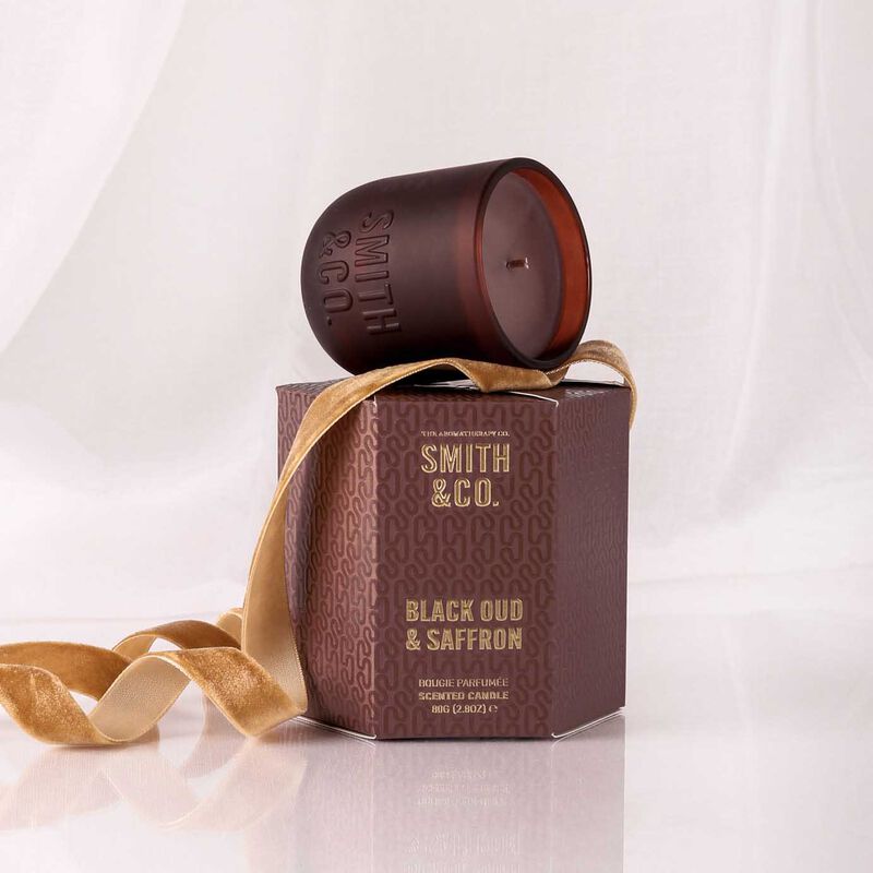 Smith & Co. Black Oud & Saffron Festive Candle 80g image number 1