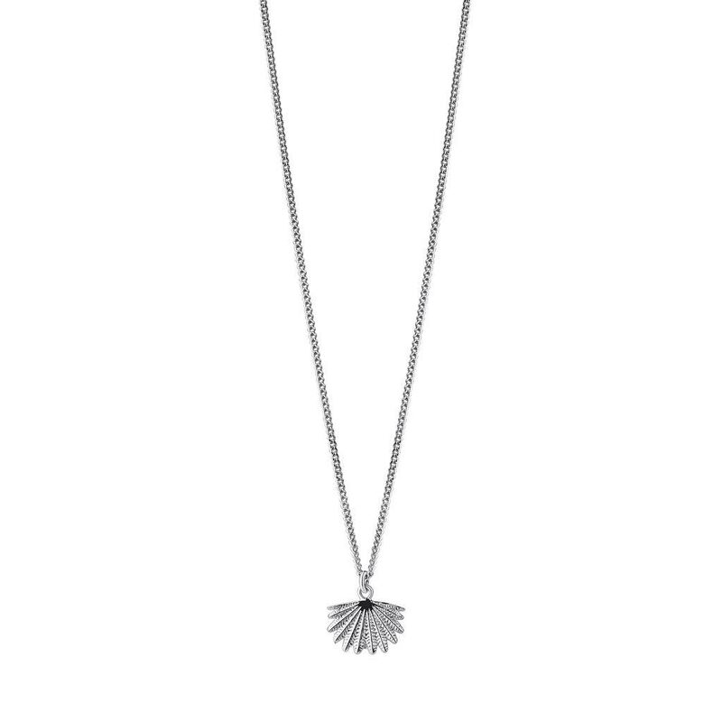 Boh Runga Mini Fan Tail Pendant Silver image number 0