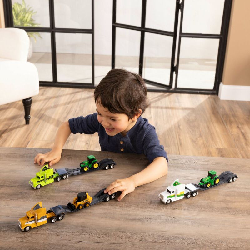 John Deere 1:64 Farm Semi - Assorted image number 3