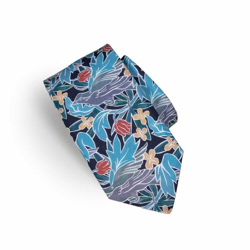 Parisian with Liberty Huckle Ties