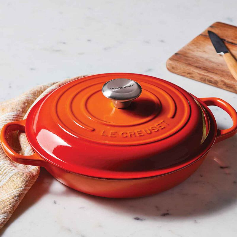 Le Creuset Signtature Cast Iron Shallow Casserole 30cm image number 47