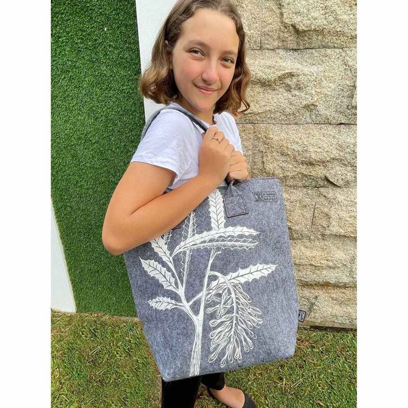 Jo Luping White Rewarewa Grey & Burgundy Ecofelt Shoulder Tote Bag image number 1