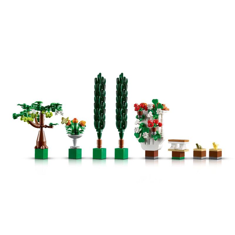 LEGO Icons Fountain Garden image number 2