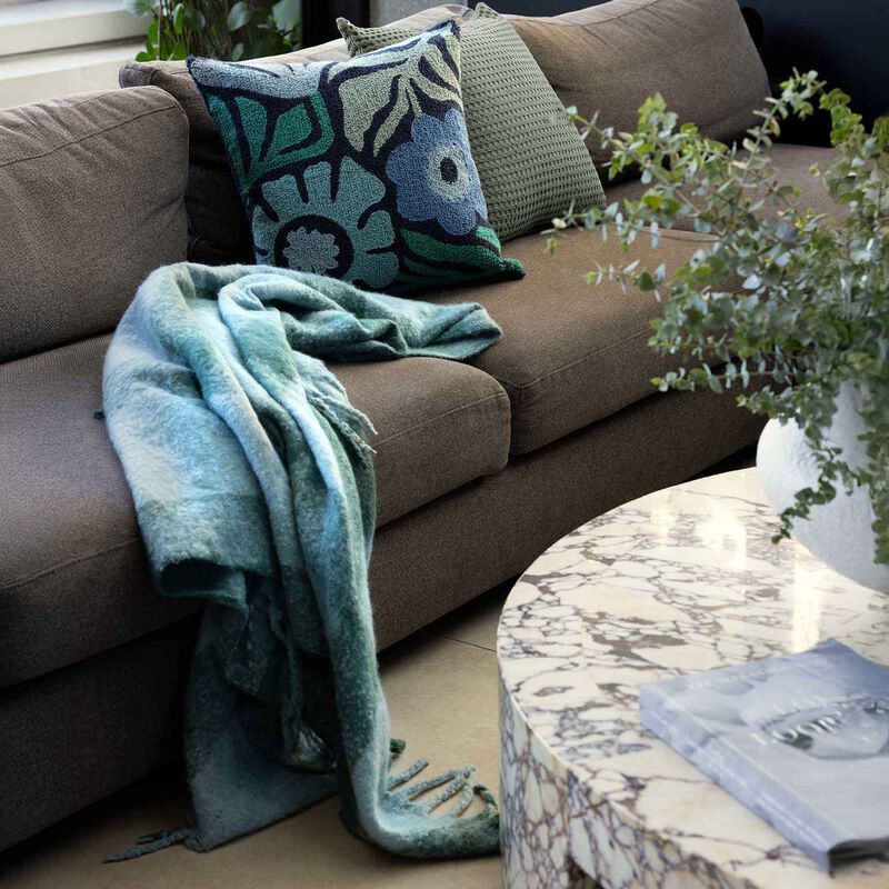 Bambury Cosmo Throw image number 1