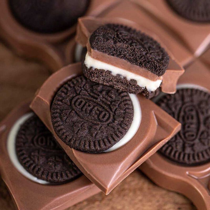 Milka Oreo Sandwich Chocolate Bar 100g image number 1