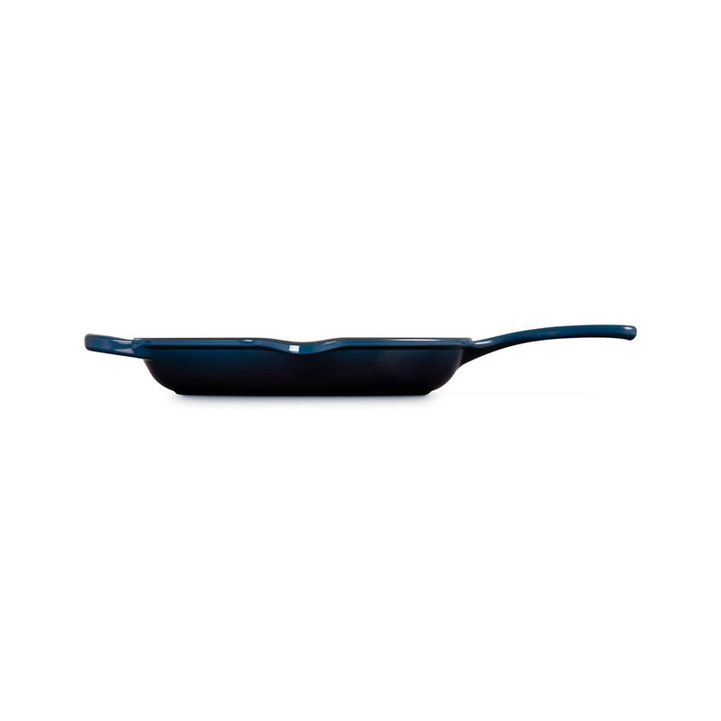 Le Creuset Signature Cast Iron Round Skillet 26cm image number 31