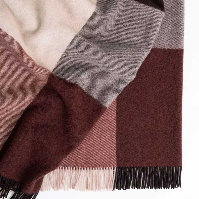 Weave Home Brookside Throw image number 0