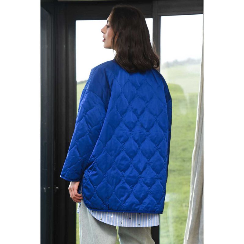 Cooper Crack The Coat image number 3