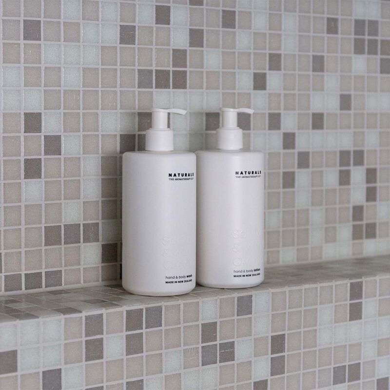 Naturals Hand & Body Wash 400ml - Santal & Vanilla Orchid image number 1