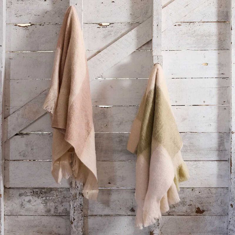 French Country Florentine Dusky Pink Throw image number 1