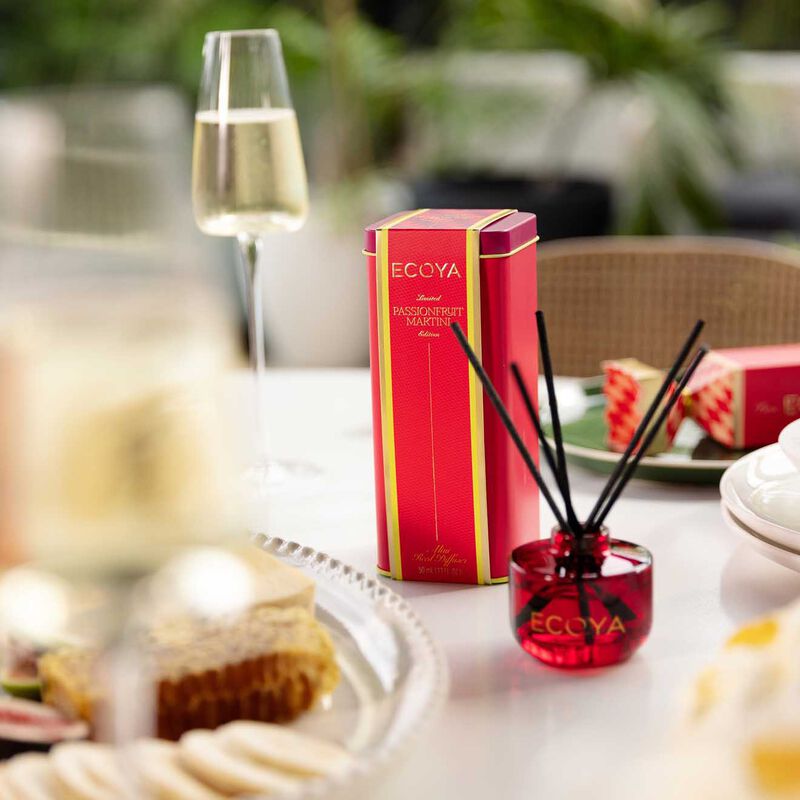 ECOYA Passionfruit Martini Mini Reed Diffuser 50ml image number 3
