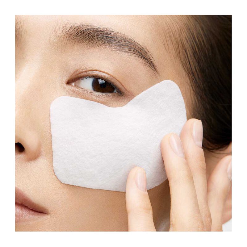 Shiseido Vital Perfection Uplifting and Firming Express Eye Mask image number 2