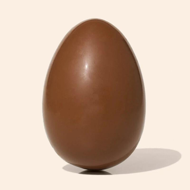 Bennetts of Mangawhai Milk Golden Easter Egg with Sea Salt Buttons 250g image number 1