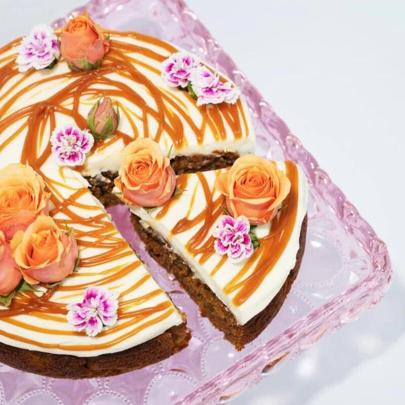 The Caker Spiced Carrot Cake with Salted Caramel Cake Kit image number 2