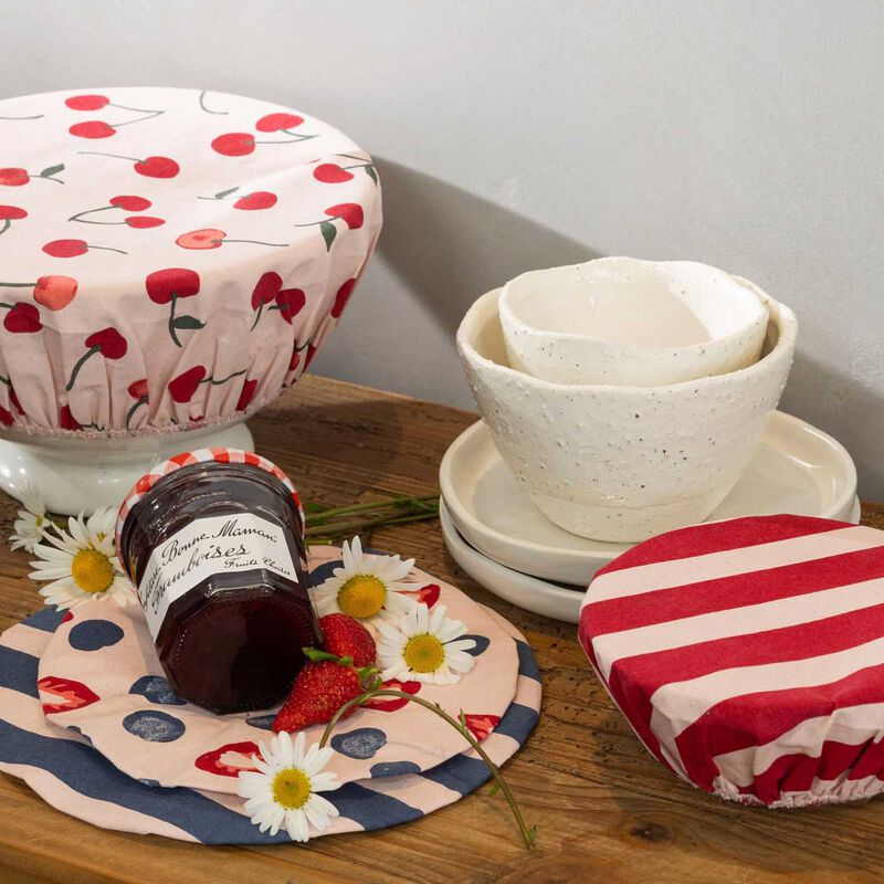 Wallace Cotton Berries & Cherries Dish Cover Set Of 4 image number 1