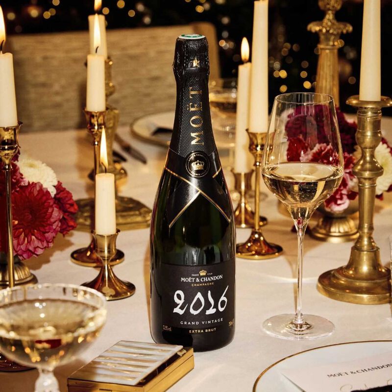 Moët & Chandon Grand Vintage 2016 Gift Box image number 1
