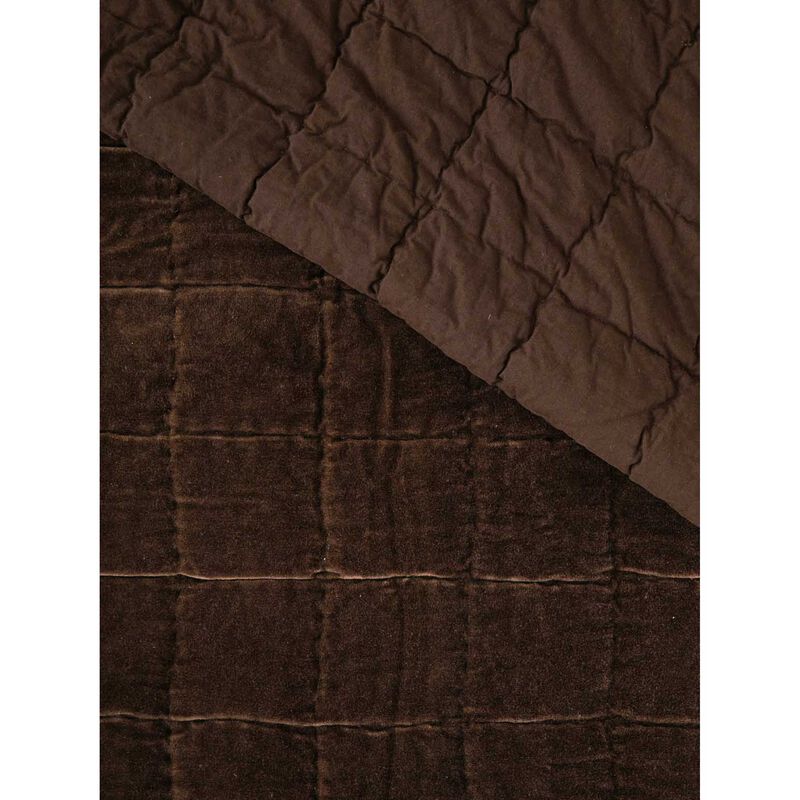 Wallace Cotton Belvedere Velvet Quilt image number 2