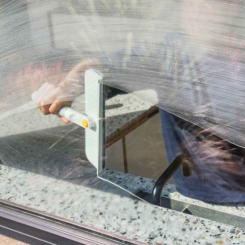 Joseph Joseph CleanTech™ 2-in-1 Glass Cleaning Squeegee image number 2
