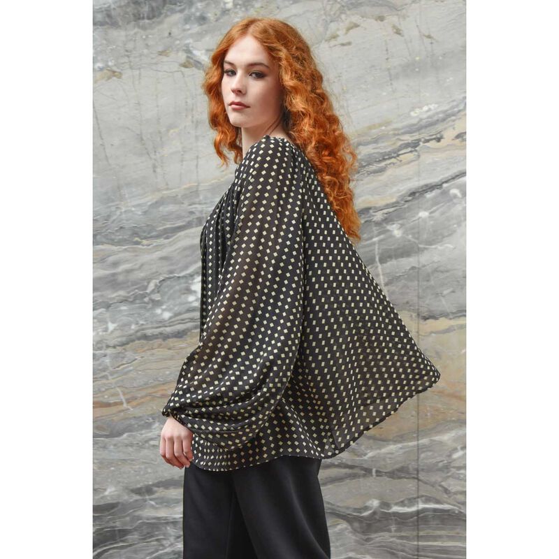 Curate Hot Property Top image number 2