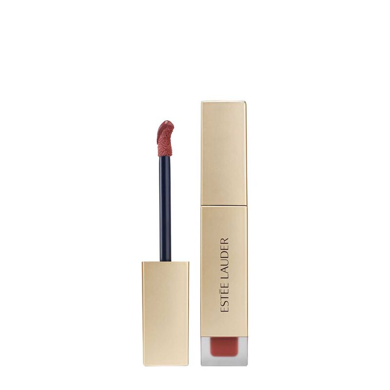 Estée Lauder Pure Color Whisper Matte Liquid Lip image number 4