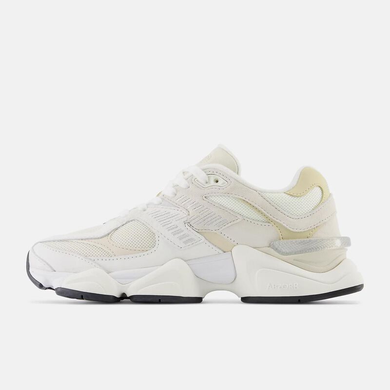 New Balance 9060 Sneaker - Unisex image number 1