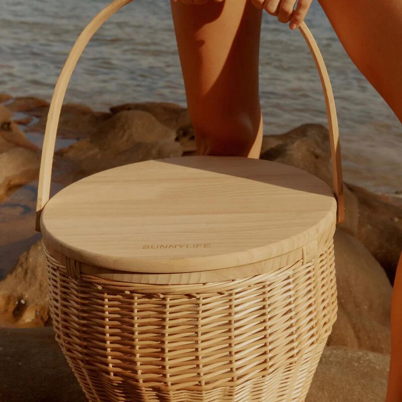 SUNNYLiFE Round Picnic Cooler Basket Natural image number 1