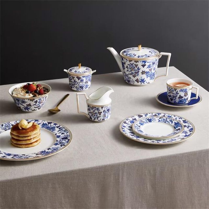 Wedgwood Hibiscus Covered Sugar 230ml image number 3