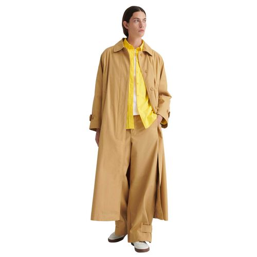 Kowtow Tab Trench
