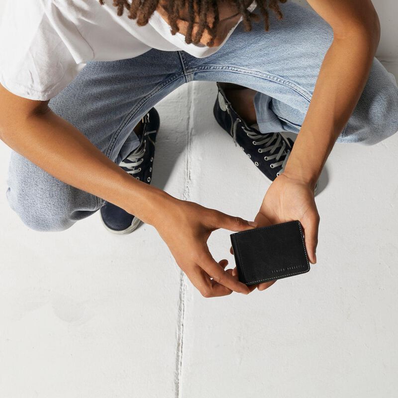 Status Anxiety Ethan Wallet image number 3