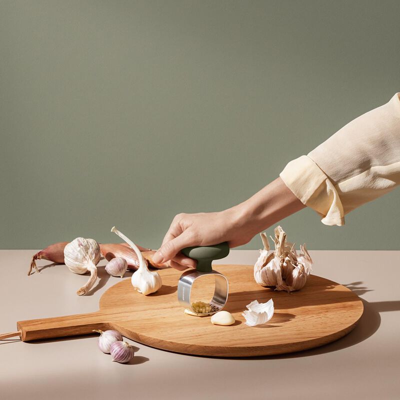Eva Solo Green Tool Garlic Masher image number 1
