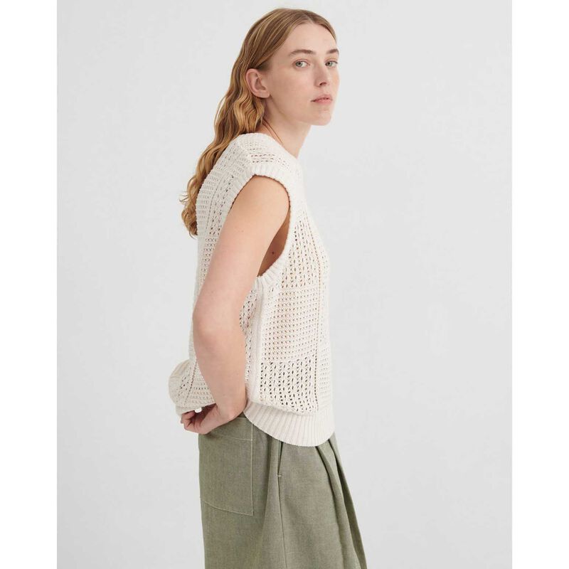 Kowtow Verse Top image number 3