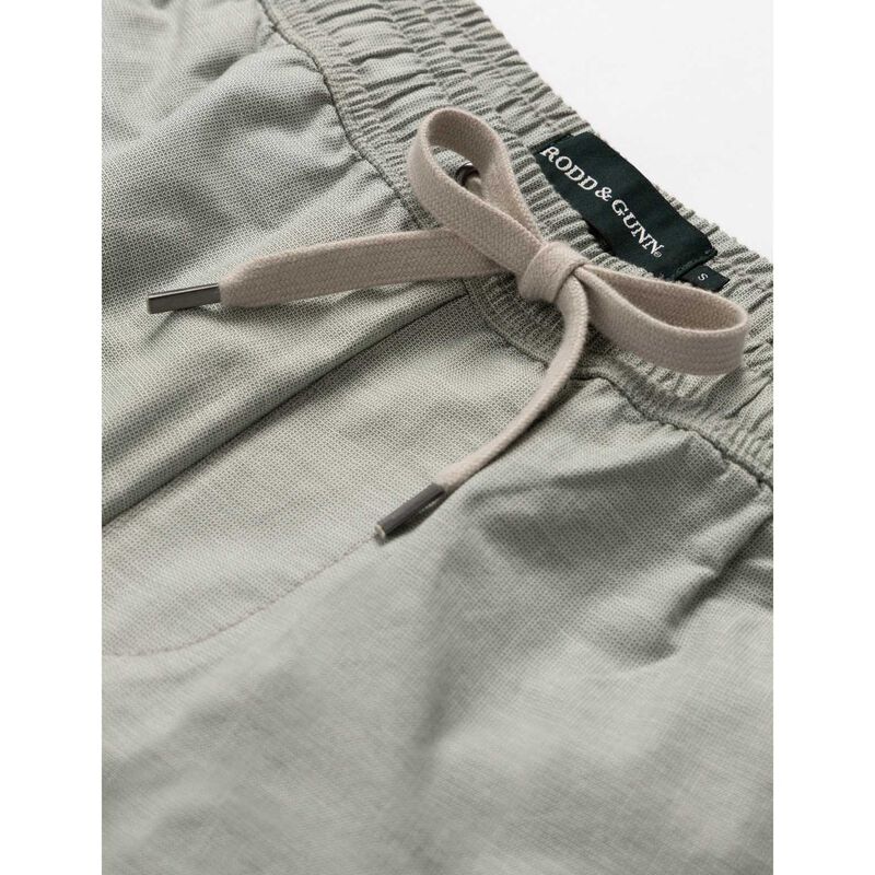 Rodd & Gunn Gunn 7" Resort Short image number 2