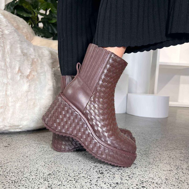 Minx Tokyo Weave Boot image number 3