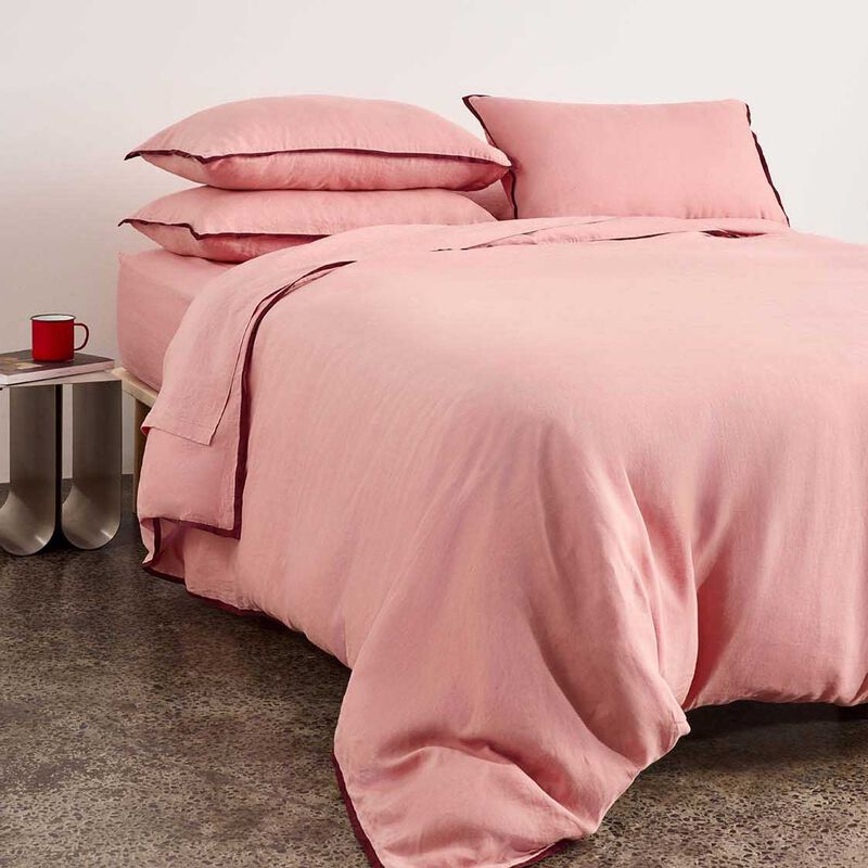 HOMMEY. Linen Standard Pillowcase Pair - Rhubarb image number 1