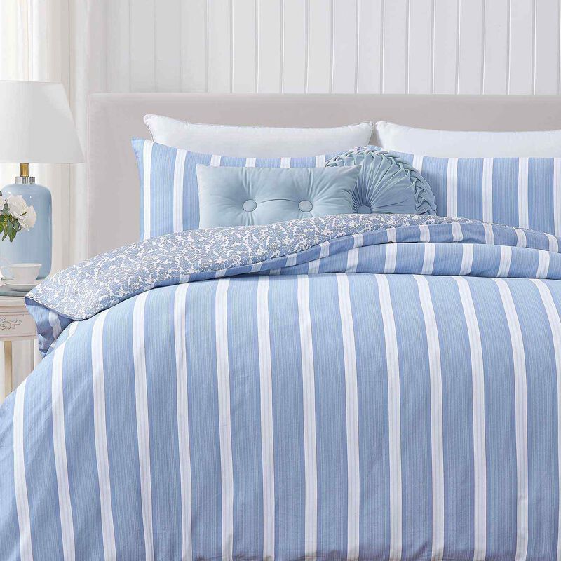 Laura Ashley Moreland Cariad Spray Quilt Cover Set image number 3
