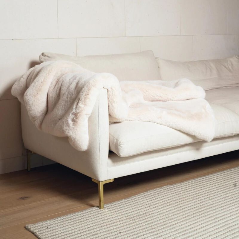 Home Lab Vegan Fur Throw - Big Bear 130 x 150cm image number 2