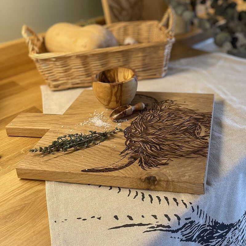 Selbrae House Olive Wood Salt Pot And Scoop Set image number 1