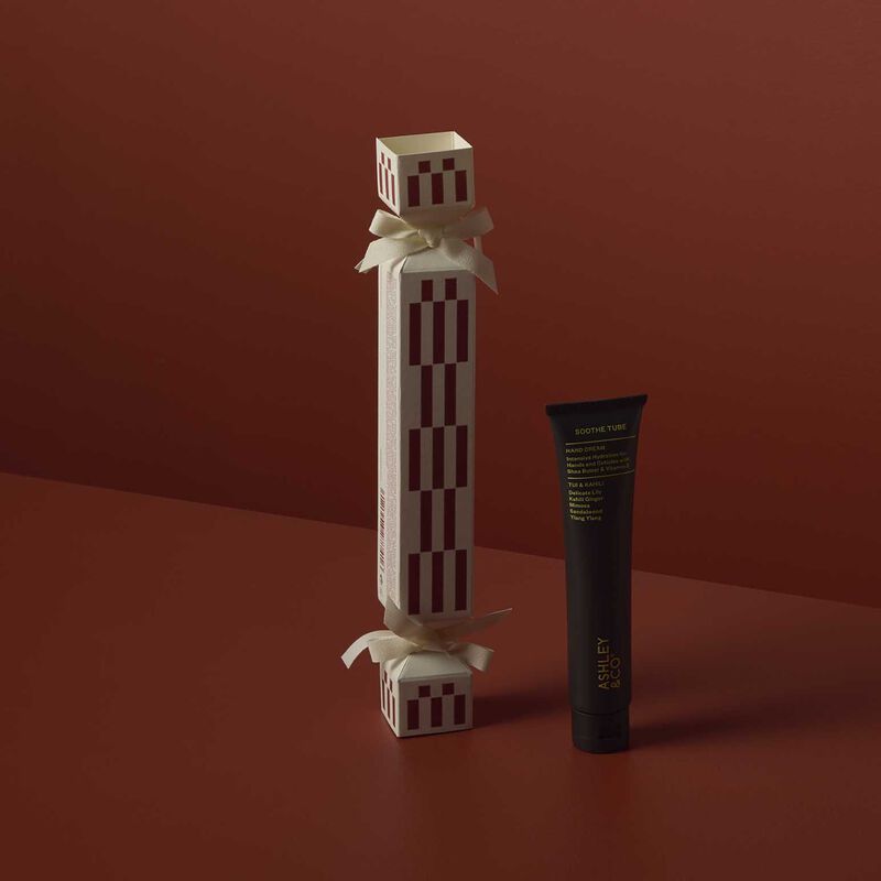 Ashley & Co Christmas Cracker - Soothe Tube Tui & Kahili image number 1