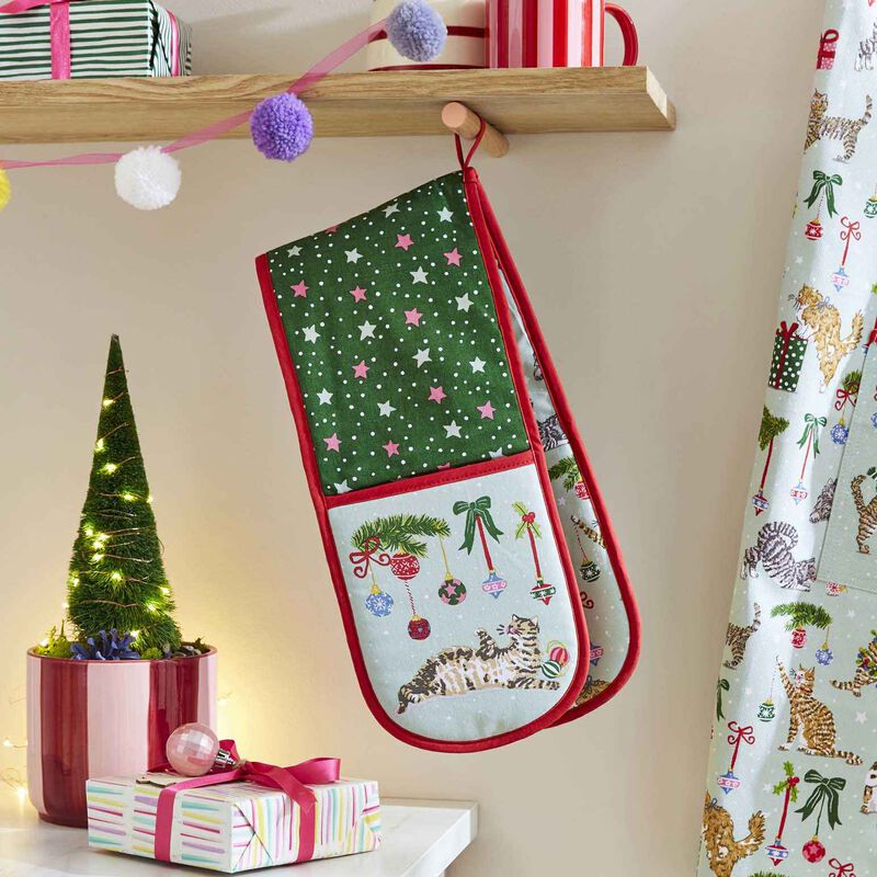 Ulster Weavers Christmas Cats Double Glove image number 1
