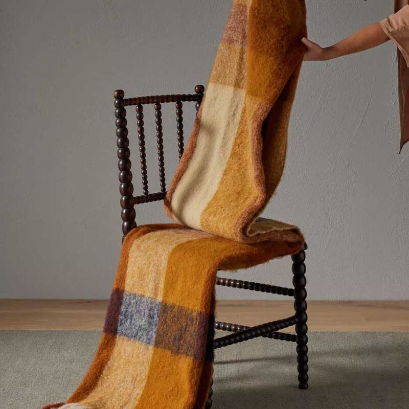 Weave Home Kinloch Throw image number 1
