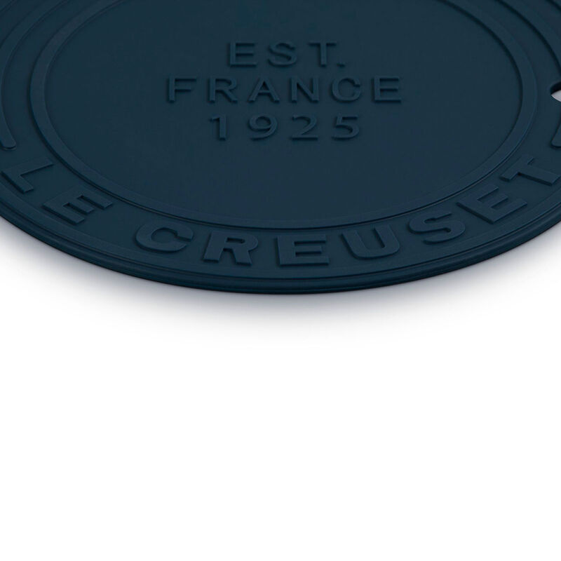 Le Creuset Heritage Silicon Trivet 20cm image number 7