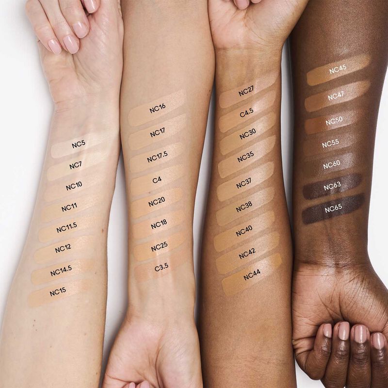 MAC Studio Radiance Serum Powered Foundation image number 208