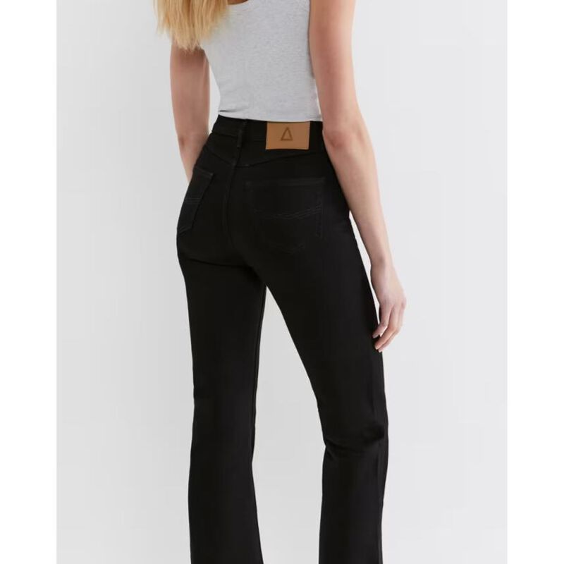 JAG Bianca Mid Rise Bootleg Jean image number 2
