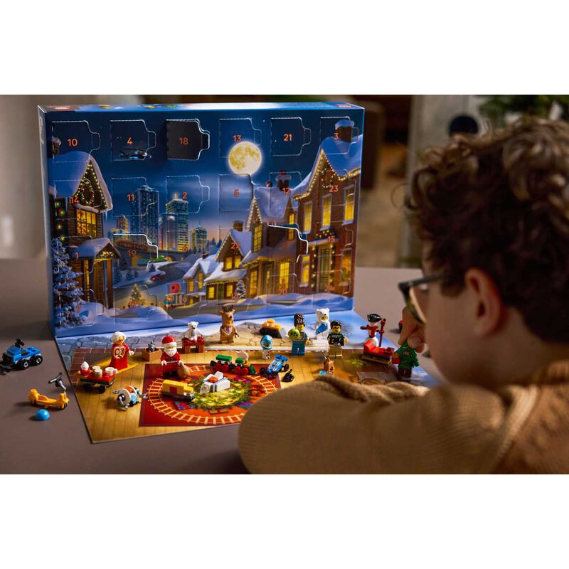 Lego City Advent Calendar 2025 image number 1