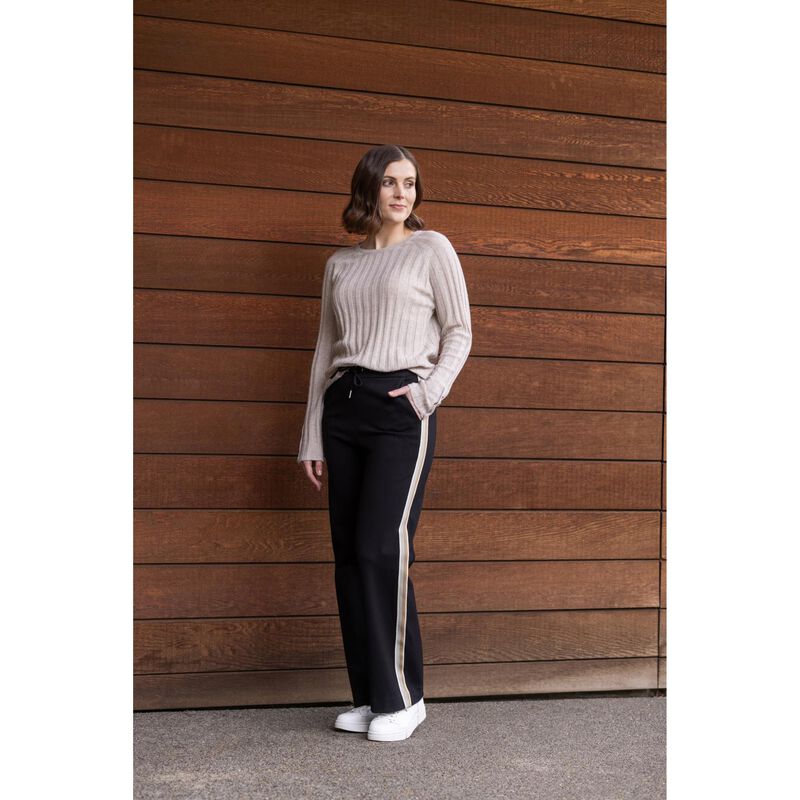 Vassalli Round Neck Ribbed Knit Jumper With Dome Cuff Detail image number 9