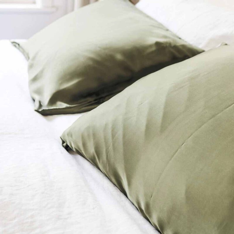 Home Lab 100% Pure Silk Pillowcase image number 27