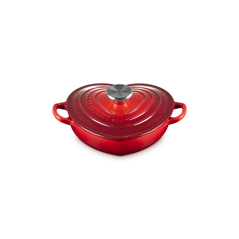 Le Creuset Heart Dish 20cm Cerise SS Knob image number 0